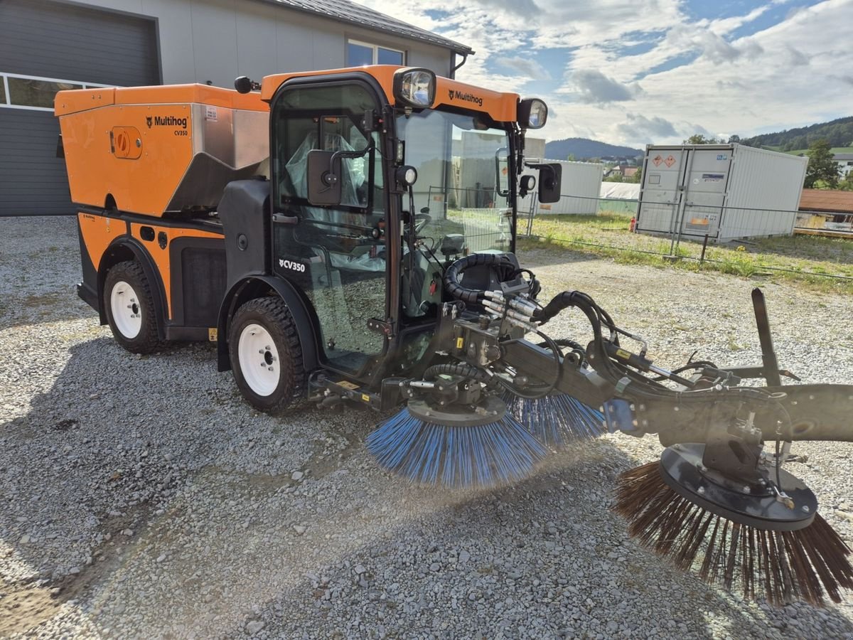 Kehrmaschine van het type Sonstige MULTIHOG CV 350 Kehrmaschine Geräteträger Winter, Neumaschine in Aigen-Schlägl (Foto 2)