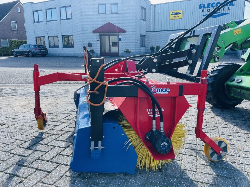 Kehrmaschine typu Sonstige Qmac Veegmachine 1.50 met parallel shovel, Gebrauchtmaschine v BOEKEL (Obrázek 9)