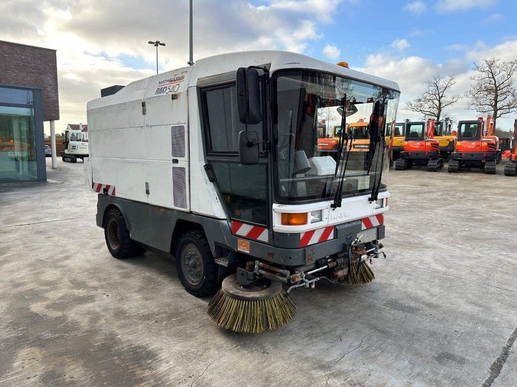 Kehrmaschine typu Sonstige Ravo 530, Gebrauchtmaschine w Antwerpen (Zdjęcie 2)