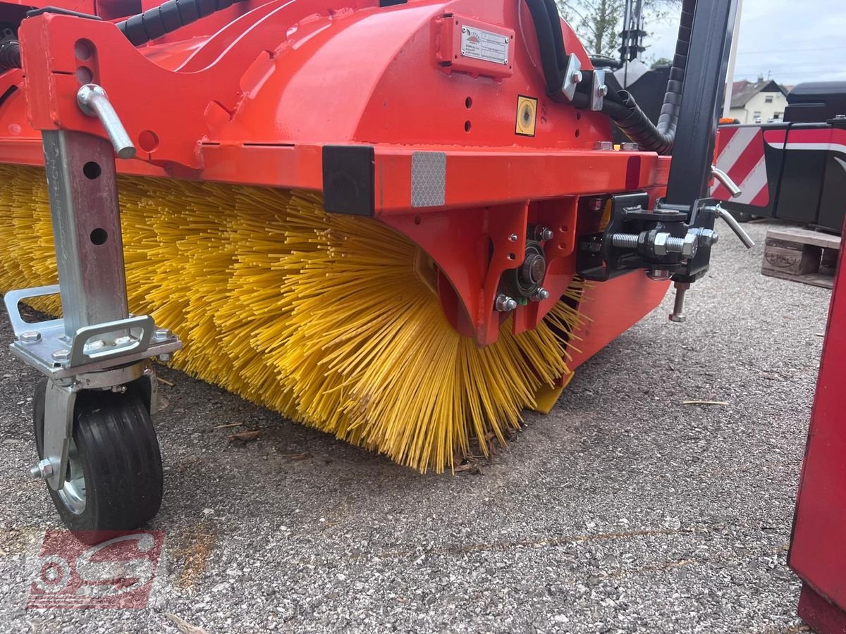 Kehrmaschine des Typs Sonstige Stekro KEH 220, Neumaschine in Offenhausen (Bild 6)