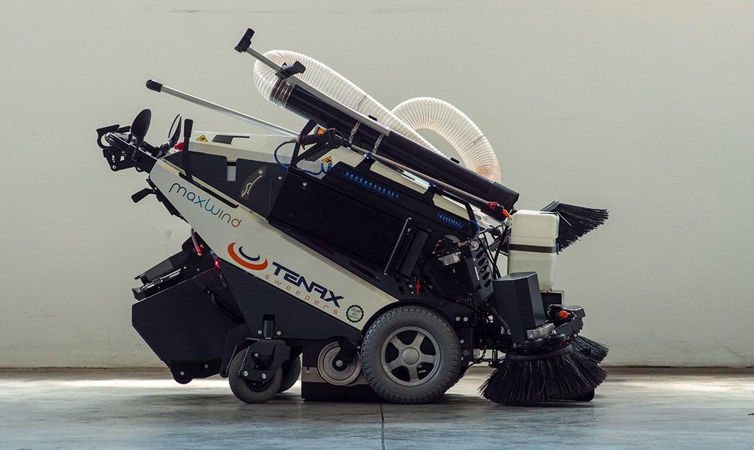 Kehrmaschine van het type Sonstige Tenax MaxWind, Neumaschine in Barneveld (Foto 11)