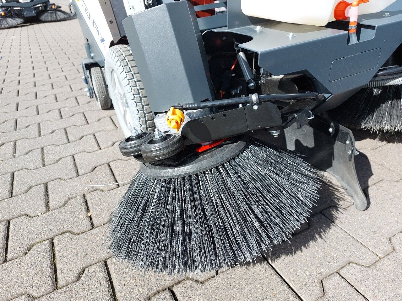 Kehrmaschine tip Sonstige Tenax MaxWind, Neumaschine in Barneveld (Poză 9)