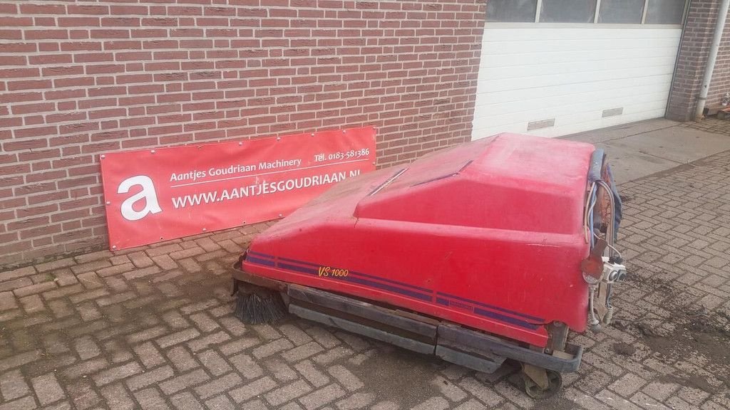 Kehrmaschine van het type Sonstige VEEG/ZUIG machine, Gebrauchtmaschine in Goudriaan (Foto 1)