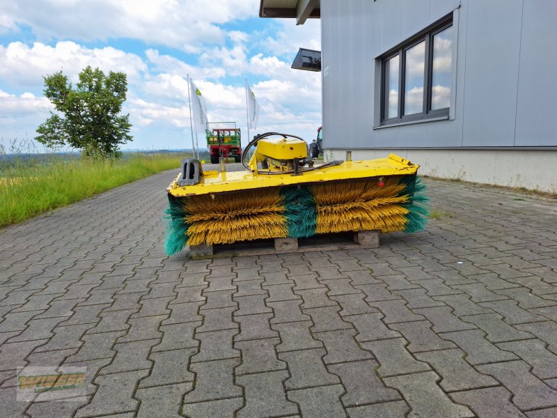 Kehrmaschine del tipo Sperber 1500, Gebrauchtmaschine en Frauenneuharting (Imagen 1)