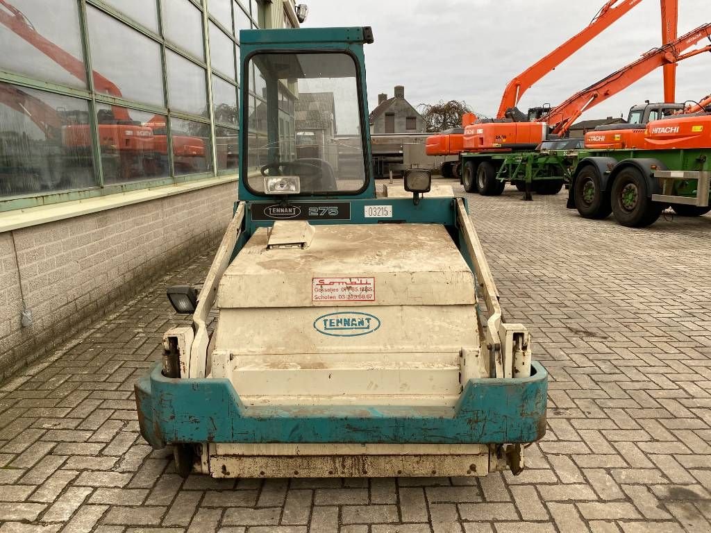 Kehrmaschine typu Tennant 275, Gebrauchtmaschine w Roosendaal (Zdjęcie 5)