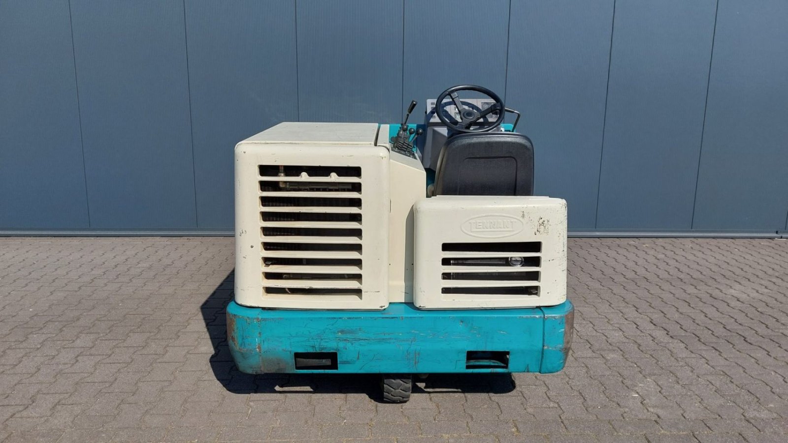 Kehrmaschine tipa Tennant 355 Diesel, Gebrauchtmaschine u Barneveld (Slika 6)