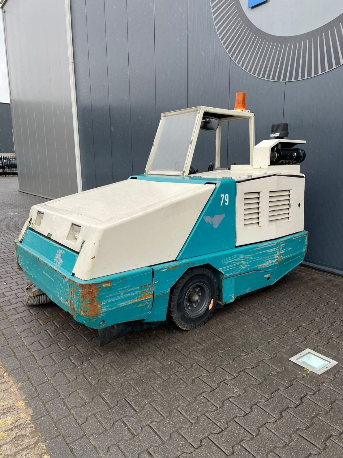 Kehrmaschine van het type Tennant 800, Gebrauchtmaschine in Barneveld (Foto 3)