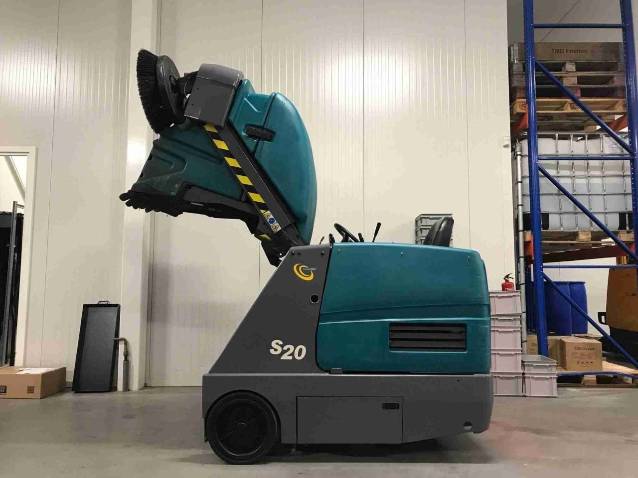 Kehrmaschine del tipo Tennant S20 diesel, Gebrauchtmaschine en Barneveld (Imagen 2)