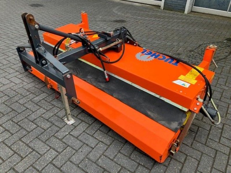 Kehrmaschine del tipo Tuchel veegmachine EKM 230 met opvangbak, Gebrauchtmaschine In Wierden (Immagine 2)