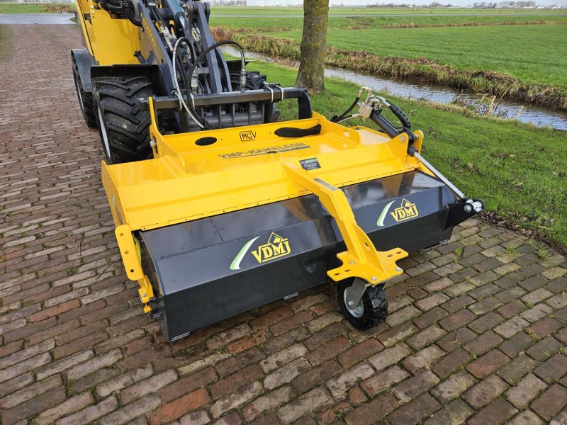 Kehrmaschine des Typs VDMJ Kameleon, Neumaschine in Hoogland