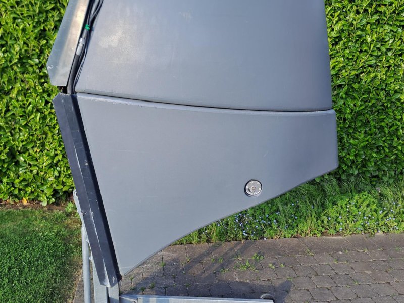 Kehrsaugmaschine Türe ait Egholm FS2250, Gebrauchtmaschine içinde Burdinne (resim 1)