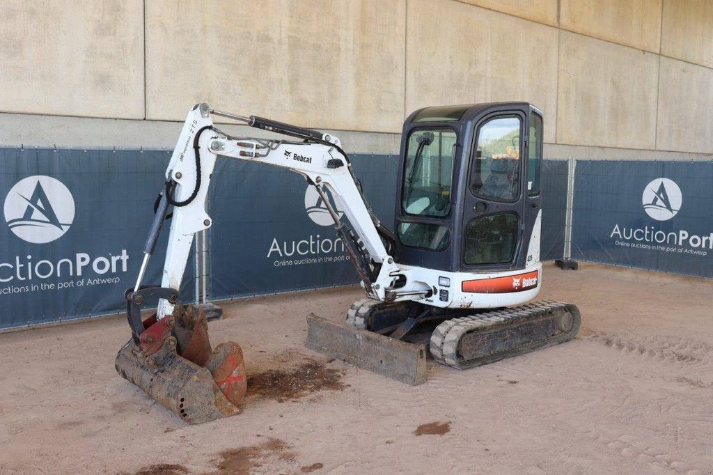 Kettenbagger Türe ait Bobcat 325G, Gebrauchtmaschine içinde Antwerpen (resim 9)