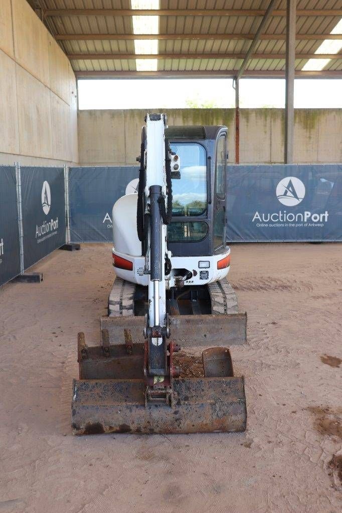 Kettenbagger typu Bobcat 325G, Gebrauchtmaschine w Antwerpen (Zdjęcie 8)