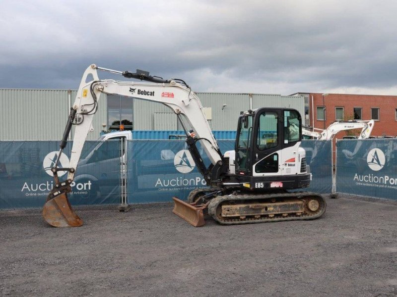 Kettenbagger des Typs Bobcat E85, Gebrauchtmaschine in Antwerpen (Bild 1)