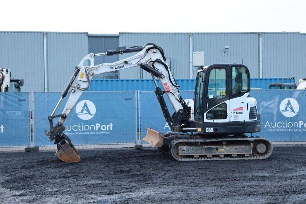 Kettenbagger типа Bobcat E85, Gebrauchtmaschine в Antwerpen (Фотография 1)