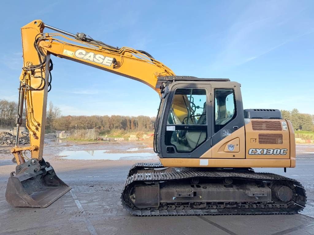 Kettenbagger van het type Case CX130C - Hammer Lines / Quick Coupler, Gebrauchtmaschine in Veldhoven (Foto 1)