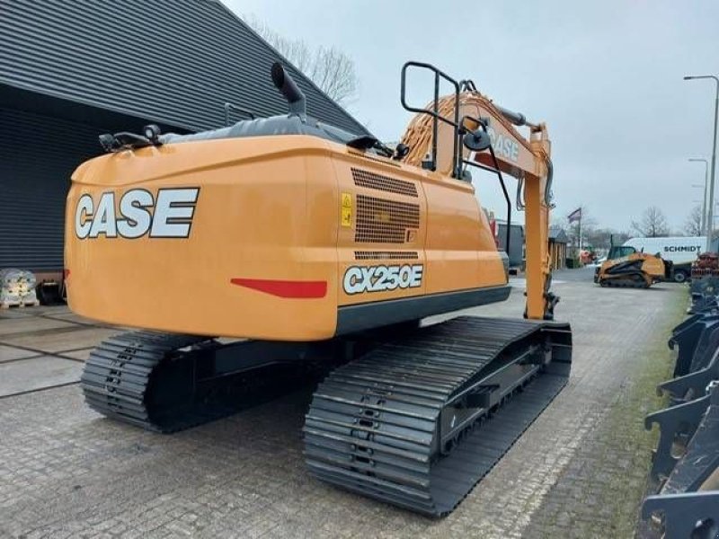 Kettenbagger del tipo Case CX250E, Neumaschine en Almelo (Imagen 2)