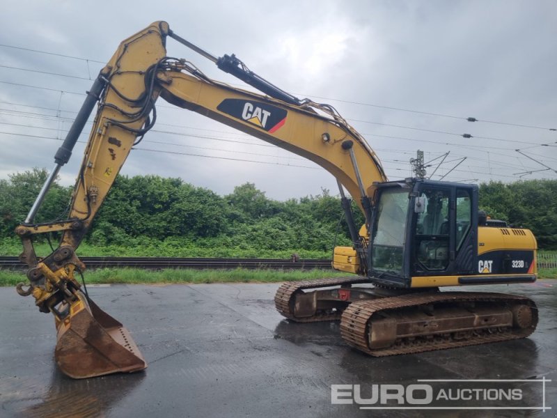 Kettenbagger typu CAT 323DL, Gebrauchtmaschine v Dormagen (Obrázek 1)