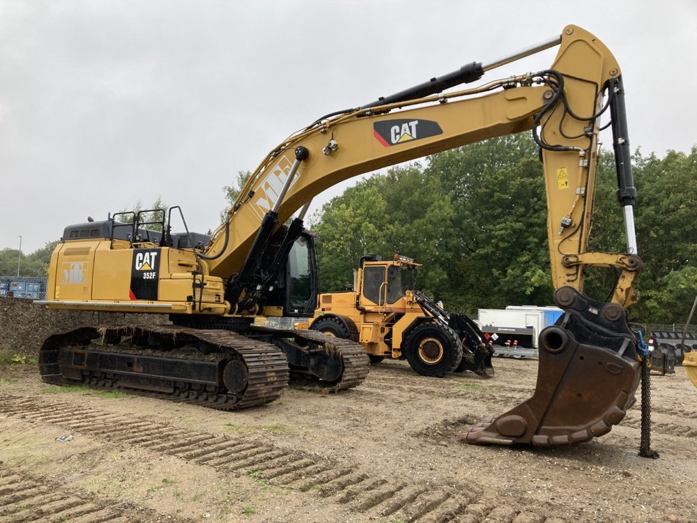 Kettenbagger от тип CAT 352F, Gebrauchtmaschine в Dormagen (Снимка 1)