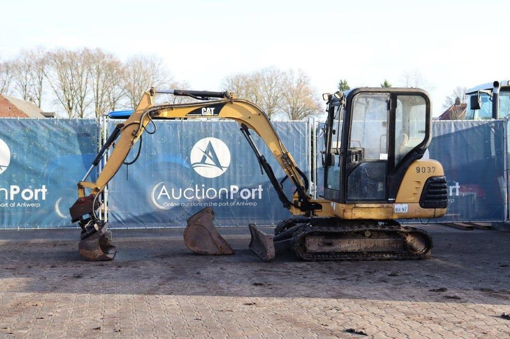 Kettenbagger a típus Caterpillar 302.5, Gebrauchtmaschine ekkor: Antwerpen (Kép 1)