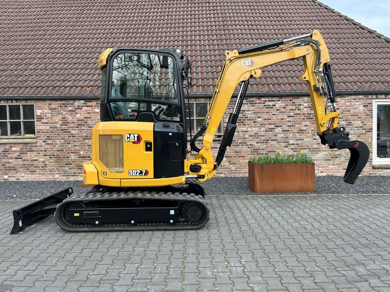 Kettenbagger des Typs Caterpillar 302.7 CR, Gebrauchtmaschine in Nijelamer (Bild 7)