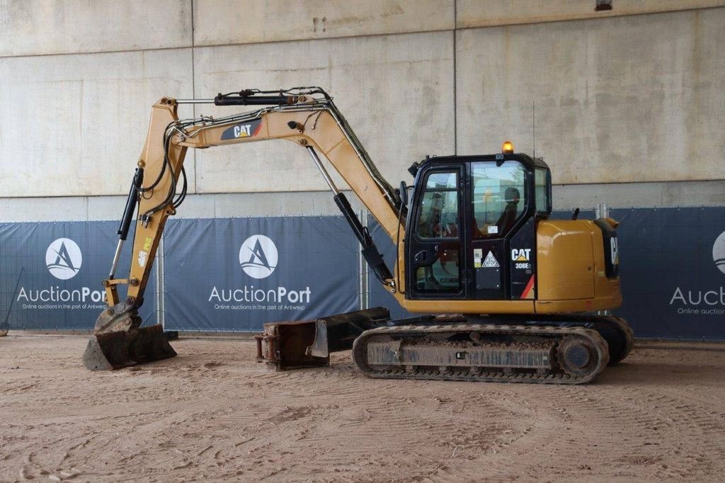 Kettenbagger of the type Caterpillar 308E2CR, Gebrauchtmaschine in Antwerpen (Picture 3)