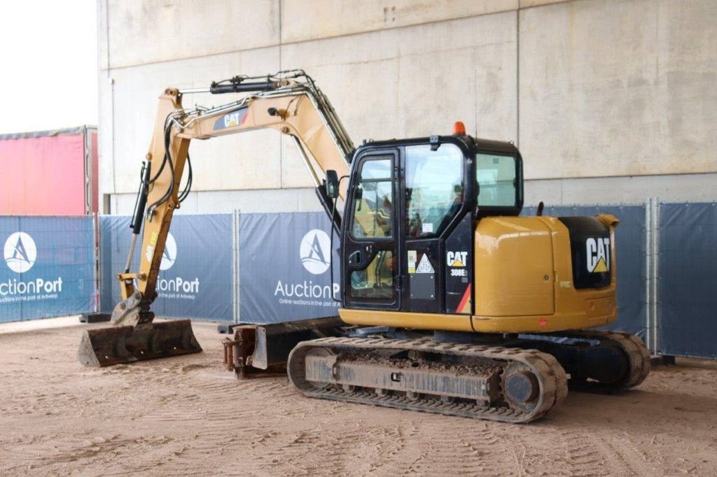 Kettenbagger du type Caterpillar 308E2CR, Gebrauchtmaschine en Antwerpen (Photo 4)