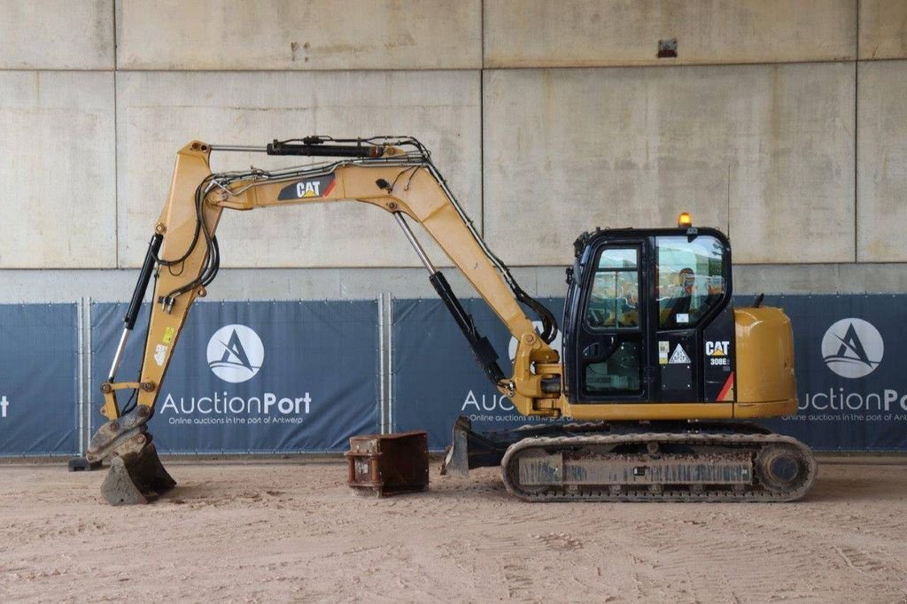 Kettenbagger des Typs Caterpillar 308E2CR, Gebrauchtmaschine in Antwerpen (Bild 2)