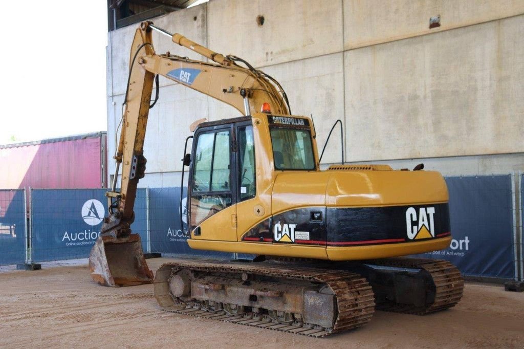 Kettenbagger of the type Caterpillar 312C, Gebrauchtmaschine in Antwerpen (Picture 4)