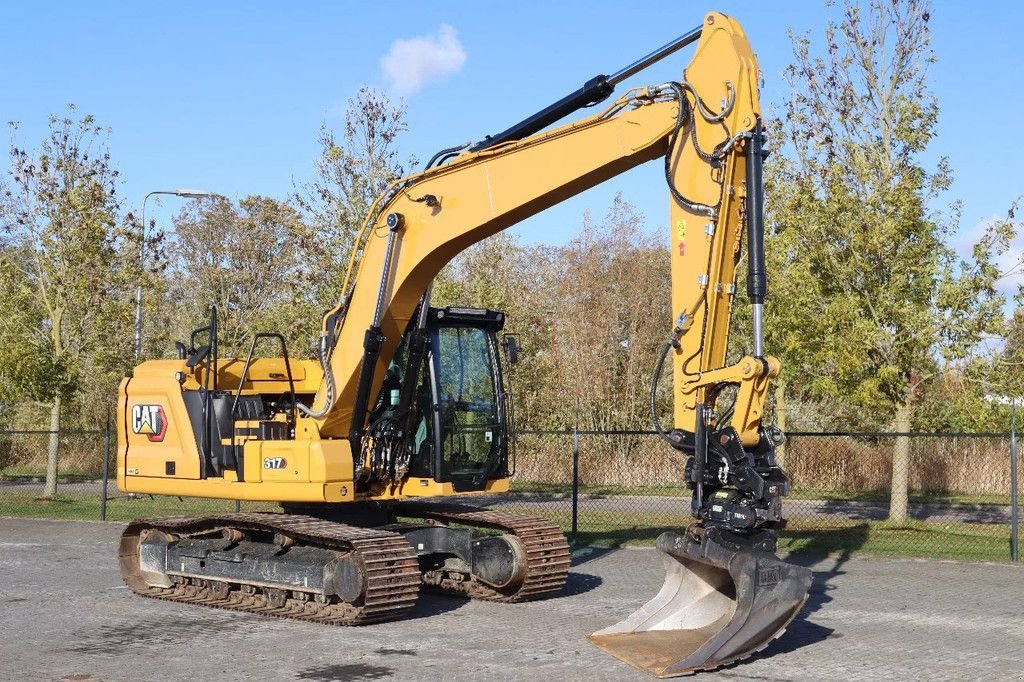 Kettenbagger of the type Caterpillar 317 07B ROTOTILT 3X BUCKET 648 HOUR FULL OPTION, Gebrauchtmaschine in Marknesse (Picture 5)