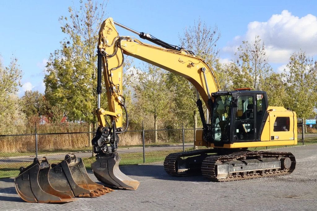 Kettenbagger del tipo Caterpillar 317 07B ROTOTILT 3X BUCKET 648 HOUR FULL OPTION, Gebrauchtmaschine In Marknesse (Immagine 2)