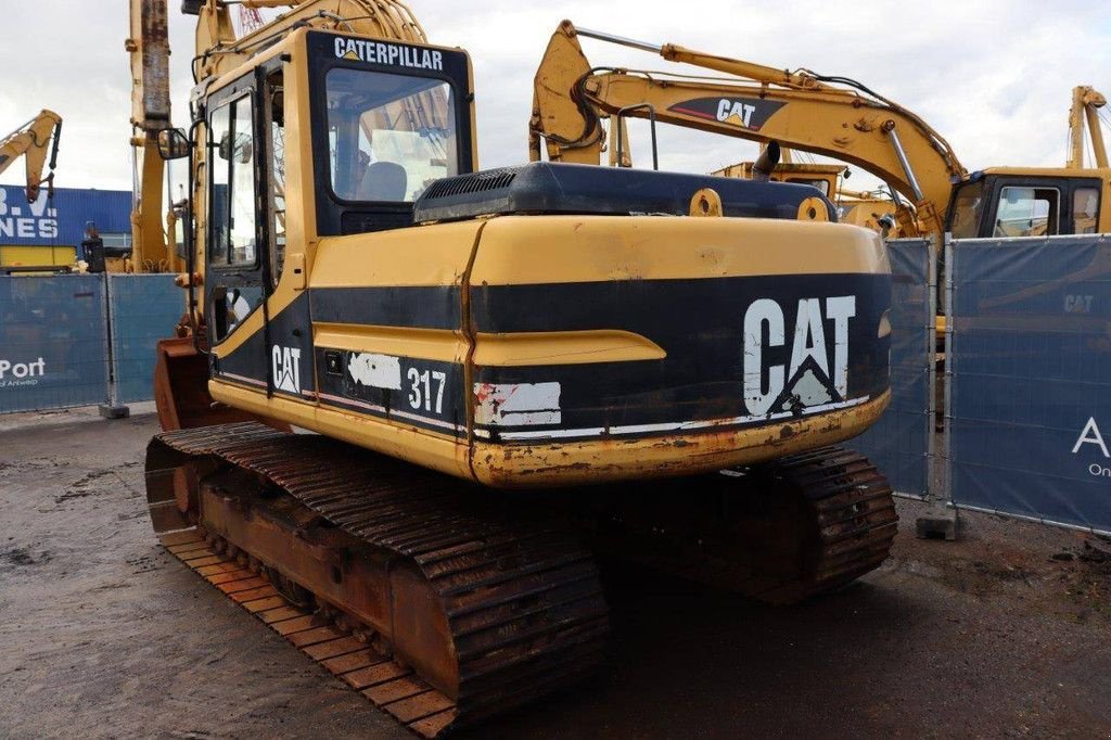 Kettenbagger Türe ait Caterpillar 317, Gebrauchtmaschine içinde Antwerpen (resim 4)