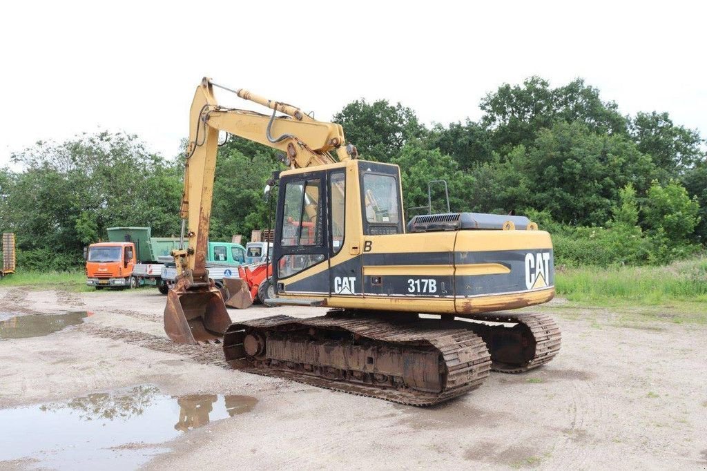 Kettenbagger typu Caterpillar 317B, Gebrauchtmaschine w Antwerpen (Zdjęcie 3)