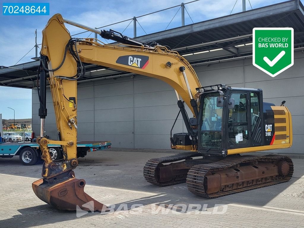 Kettenbagger du type Caterpillar 318 E L NEW TRACKS, Gebrauchtmaschine en Veghel (Photo 1)