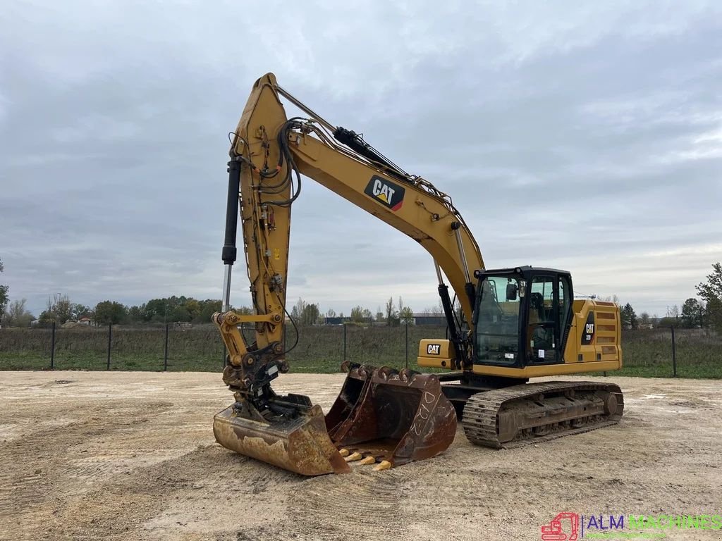 Kettenbagger a típus Caterpillar 320 - 07B, Gebrauchtmaschine ekkor: LAARNE (Kép 1)