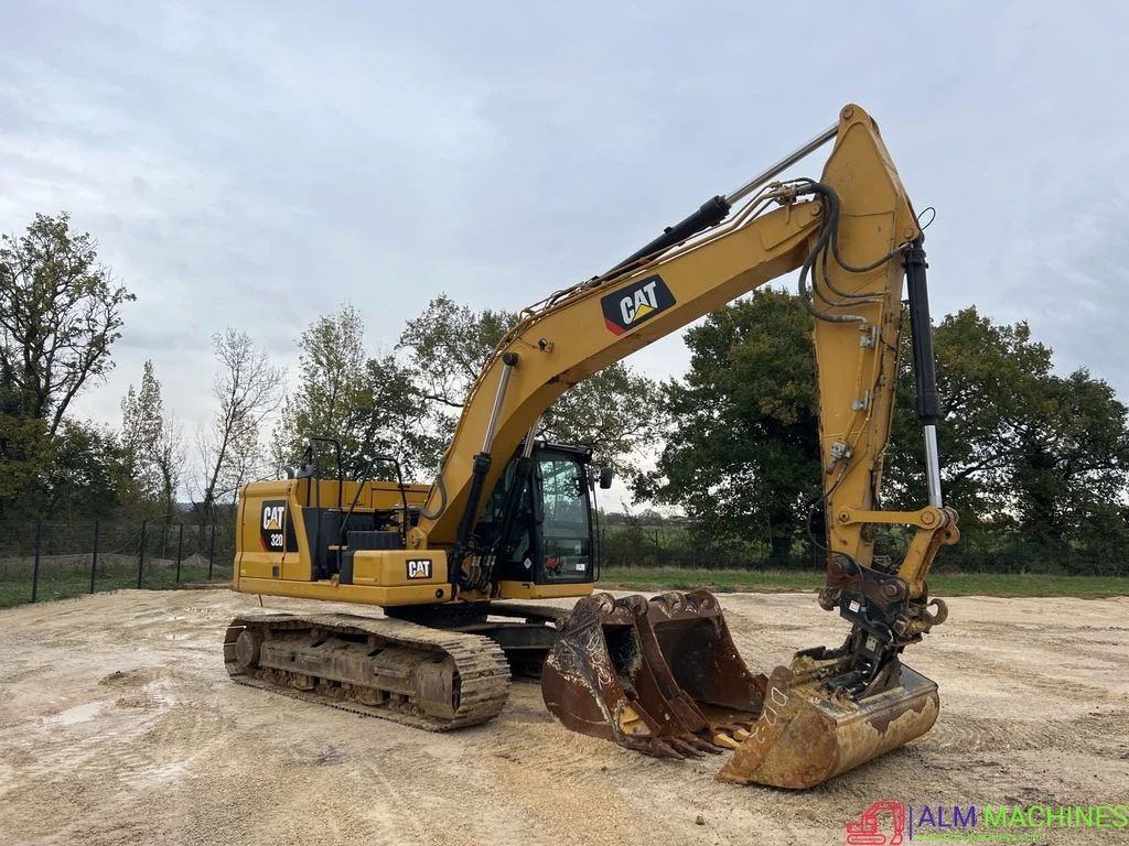 Kettenbagger du type Caterpillar 320 - 07B, Gebrauchtmaschine en LAARNE (Photo 2)