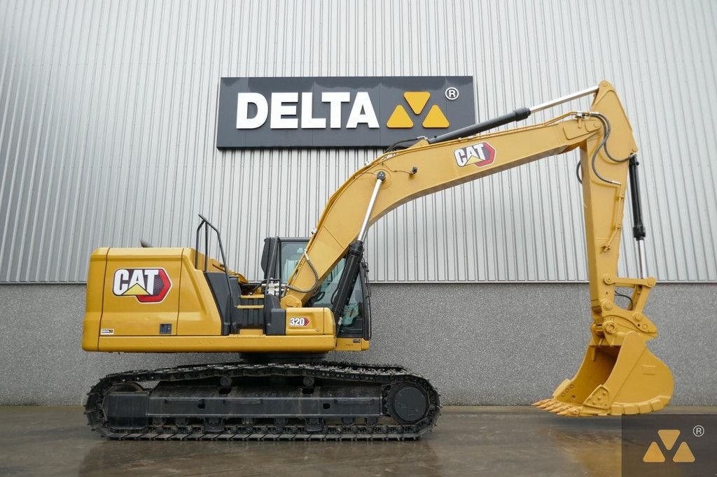 Kettenbagger Türe ait Caterpillar 320, Gebrauchtmaschine içinde Zevenbergen (resim 2)