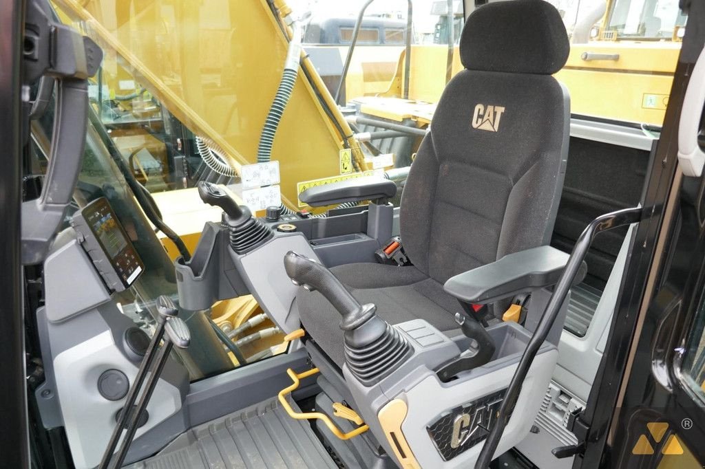 Kettenbagger del tipo Caterpillar 320, Gebrauchtmaschine en Zevenbergen (Imagen 8)