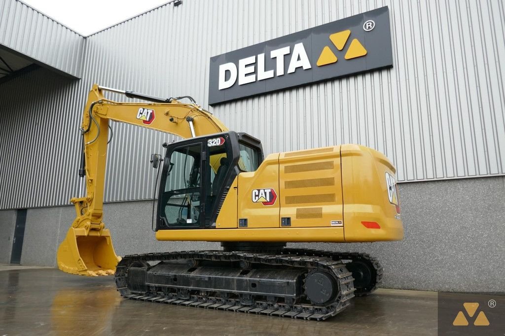 Kettenbagger Türe ait Caterpillar 320, Gebrauchtmaschine içinde Zevenbergen (resim 4)