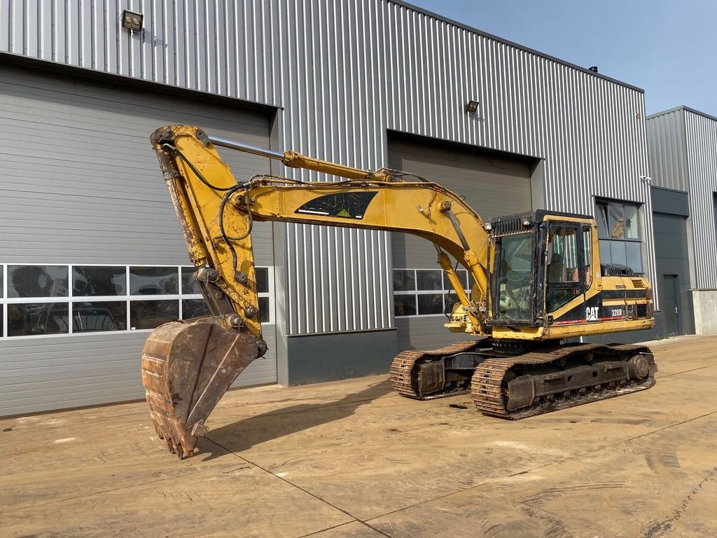 Kettenbagger del tipo Caterpillar 320B, Gebrauchtmaschine en Velddriel (Imagen 2)