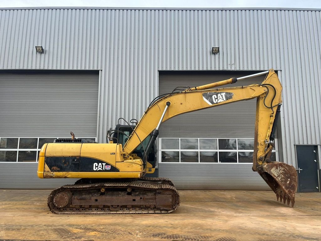 Kettenbagger typu Caterpillar 320D - bucket with teeth, Gebrauchtmaschine v Velddriel (Obrázok 7)