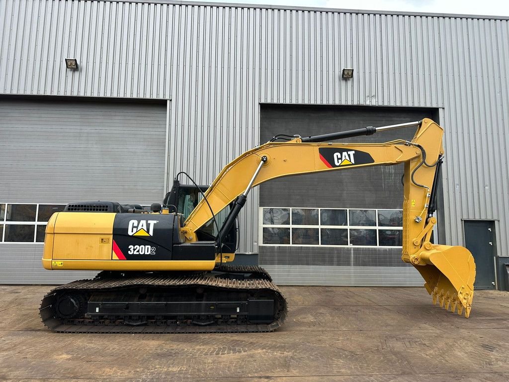 Kettenbagger del tipo Caterpillar 320D2 Excavator availble with powerpack / Unused, Neumaschine In Velddriel (Immagine 4)