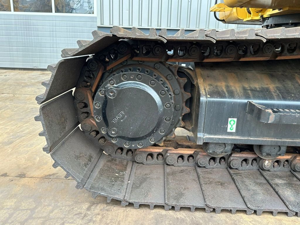 Kettenbagger van het type Caterpillar 320D2 Excavator availble with powerpack / Unused, Neumaschine in Velddriel (Foto 9)