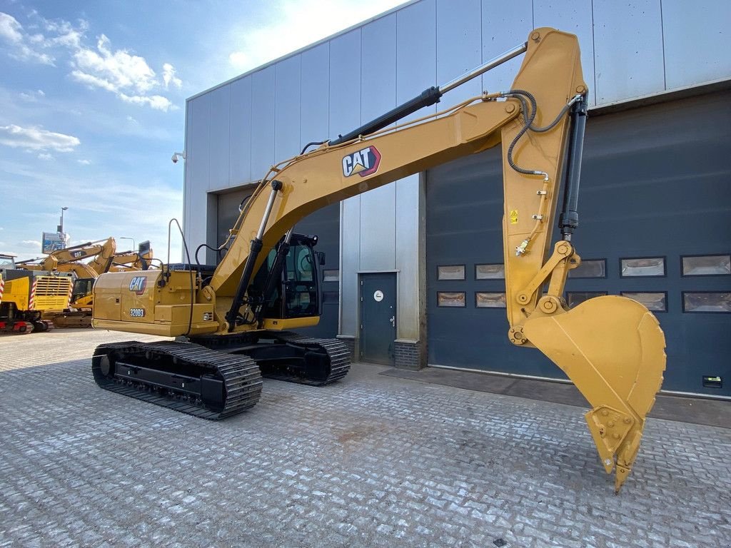 Kettenbagger van het type Caterpillar 320D3 - NEW / bucket with teeth / hammerlines, Neumaschine in Velddriel (Foto 7)