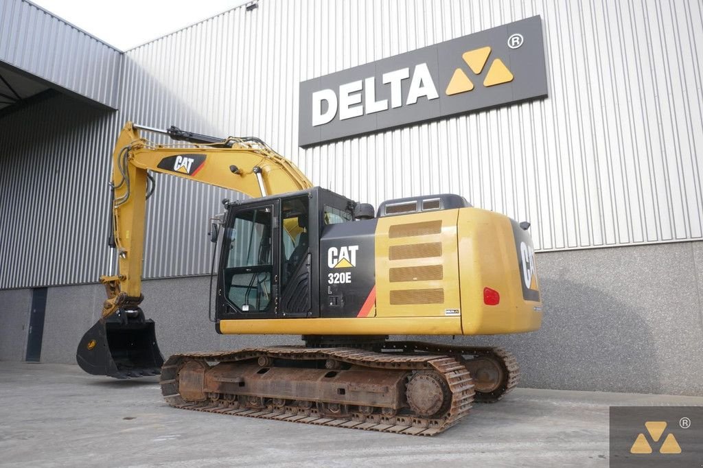 Kettenbagger του τύπου Caterpillar 320EL, Gebrauchtmaschine σε Zevenbergen (Φωτογραφία 4)