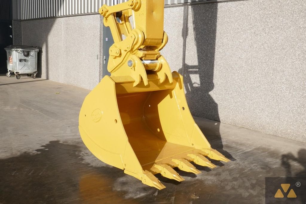 Kettenbagger Türe ait Caterpillar 320FL, Gebrauchtmaschine içinde Zevenbergen (resim 7)