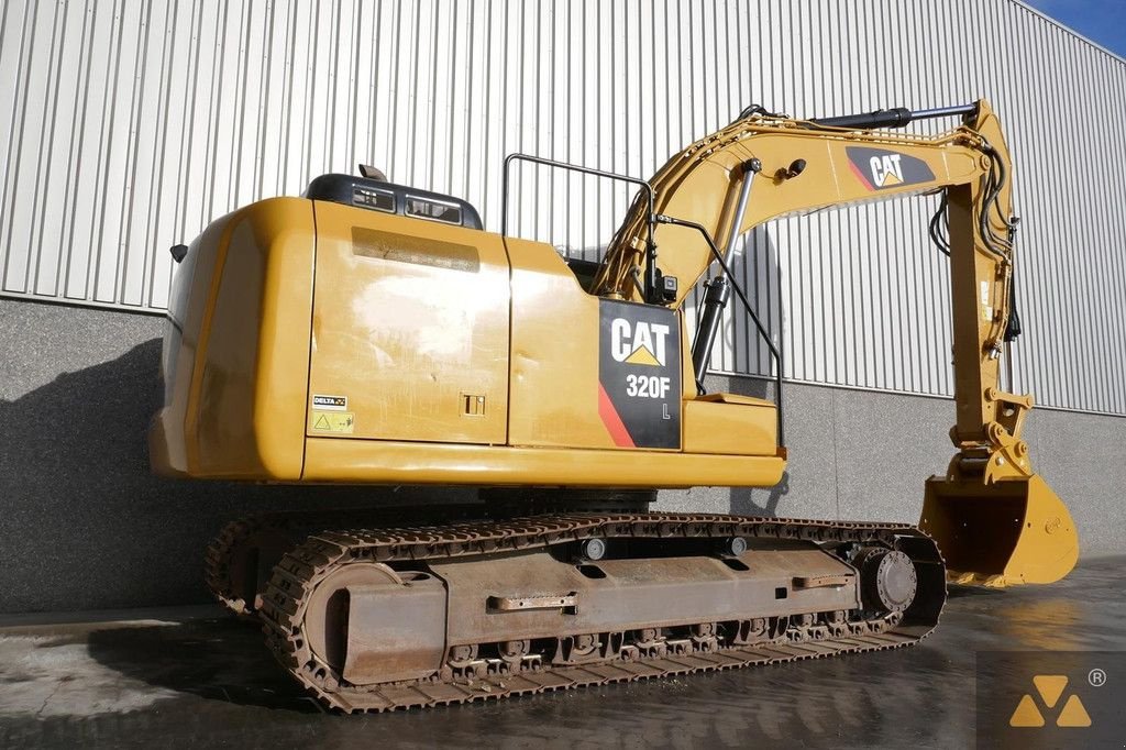 Kettenbagger typu Caterpillar 320FL, Gebrauchtmaschine w Zevenbergen (Zdjęcie 5)