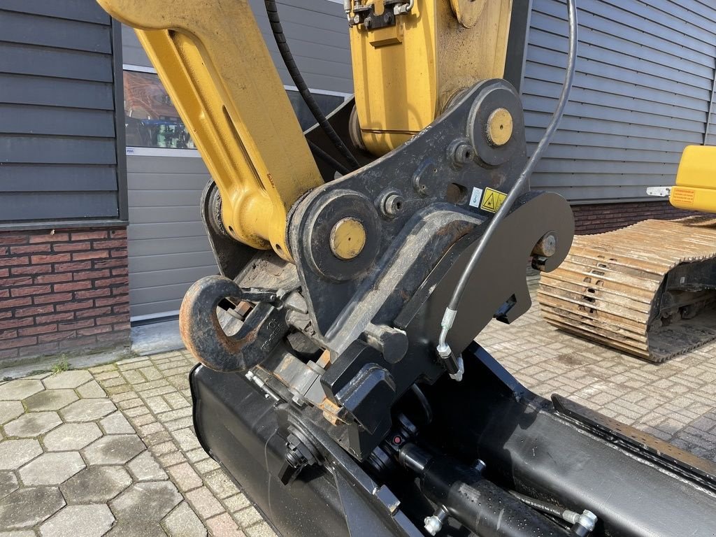 Kettenbagger typu Caterpillar 323 25 T rupsgraafmachine (vanaf &euro;30 per uur), Gebrauchtmaschine v Neer (Obrázok 9)