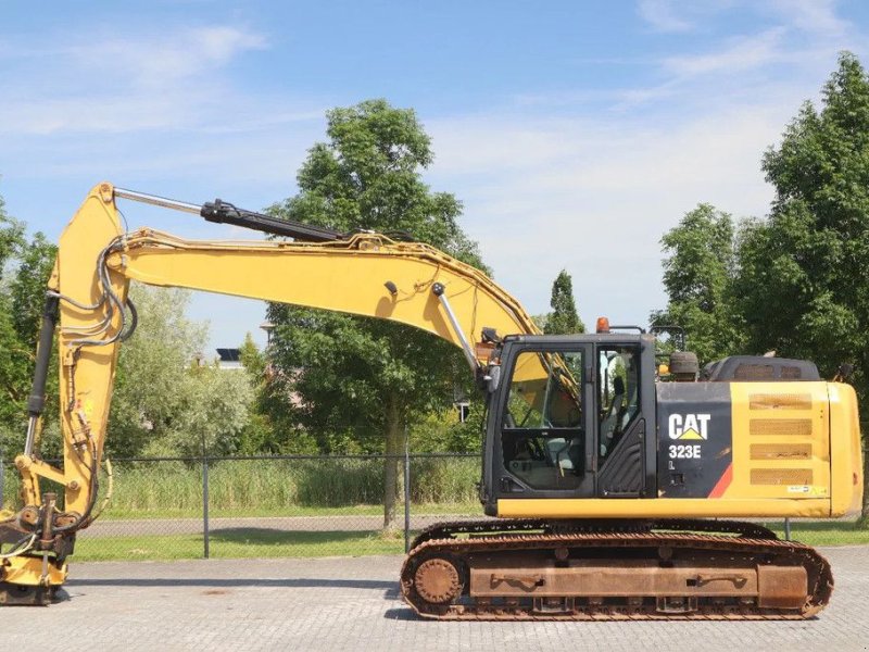 Kettenbagger типа Caterpillar 323 E ROTOTILT QUICK COUPLER AIRCO, Gebrauchtmaschine в Marknesse