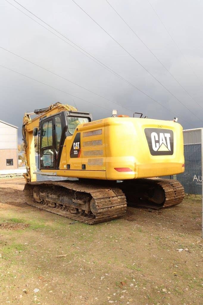 Kettenbagger typu Caterpillar 323, Gebrauchtmaschine w Antwerpen (Zdjęcie 4)